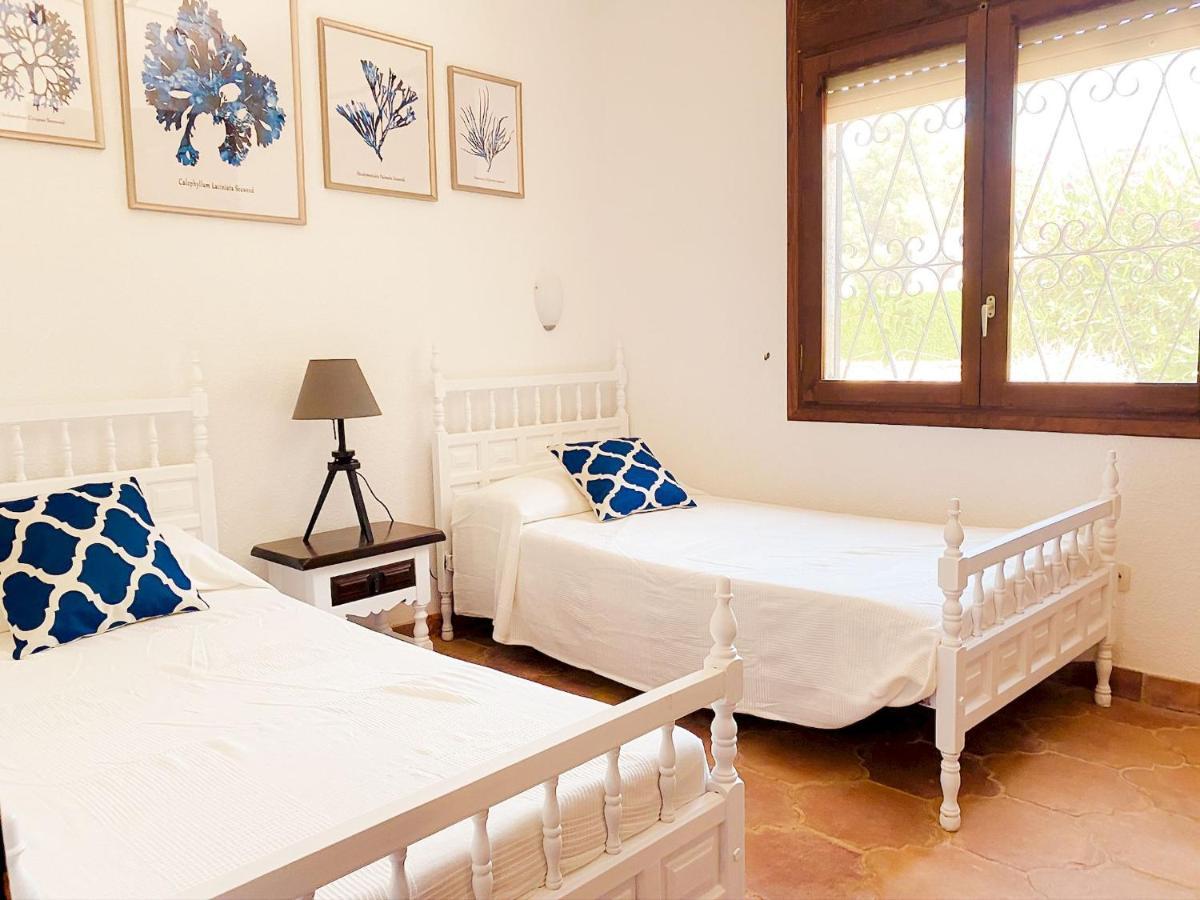 Villa Dos Calas - Bonita Villa De Estilo Rustico Y Piscina De Agua Salada L'Ametlla de Mar Buitenkant foto